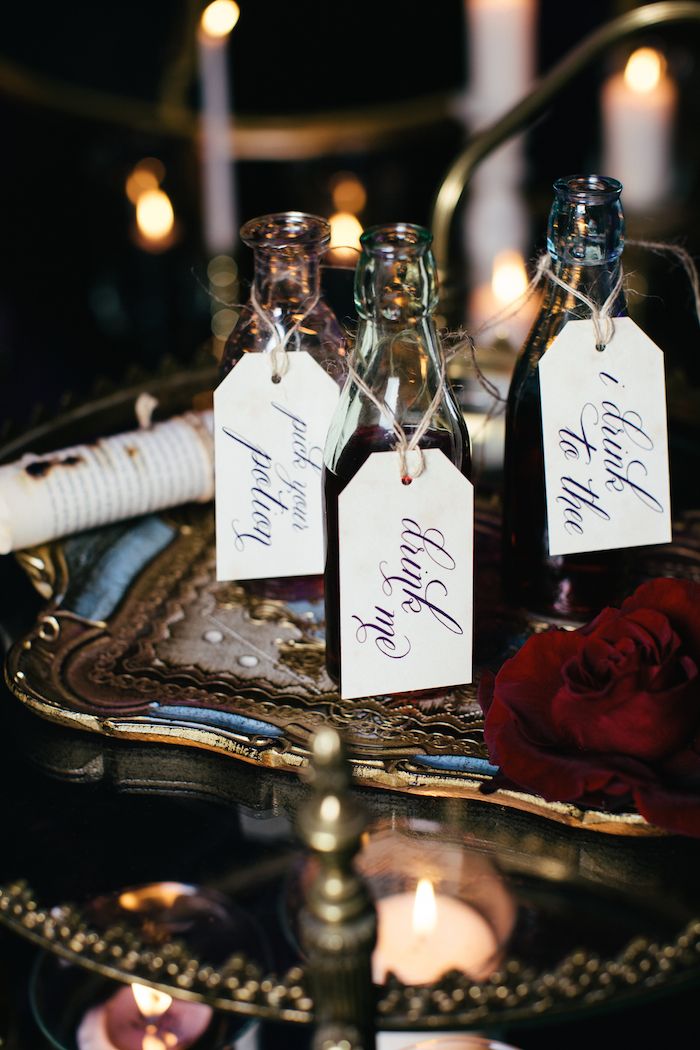 Romeo + Juliet Wedding Inspiration - www.theperfectpalette.com - Renata De Thomasis Events, Laura May Photography, D & D Florals