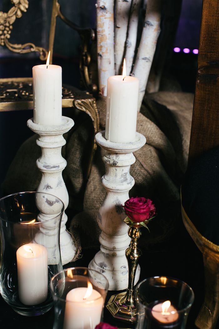 Romeo + Juliet Wedding Inspiration - www.theperfectpalette.com - Renata De Thomasis Events, Laura May Photography, D & D Florals