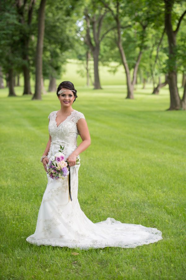 Vintage Glam Wedding Inspiration www.theperfectpalette.com - Lavender and Gold Details - Jessica yates Photography, He Loves Me Flowers, Cake by Celebrations by Sonja
