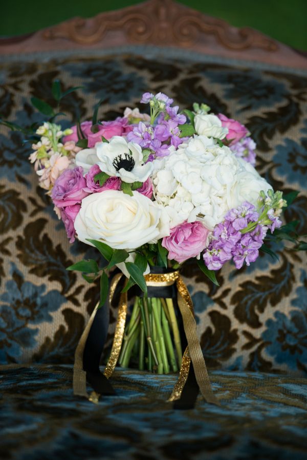 Vintage Glam Wedding Inspiration www.theperfectpalette.com - Lavender and Gold Details  - Jessica yates Photography, He Loves Me Flowers,  Cake by Celebrations by Sonja