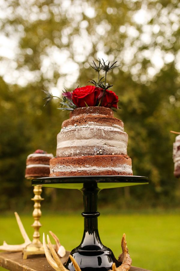 Romantic Gothic Styled Shoot - www.theperfectpalette.com - Gabrielle Von Heyking Photographie, Flower Gallery of Asheville