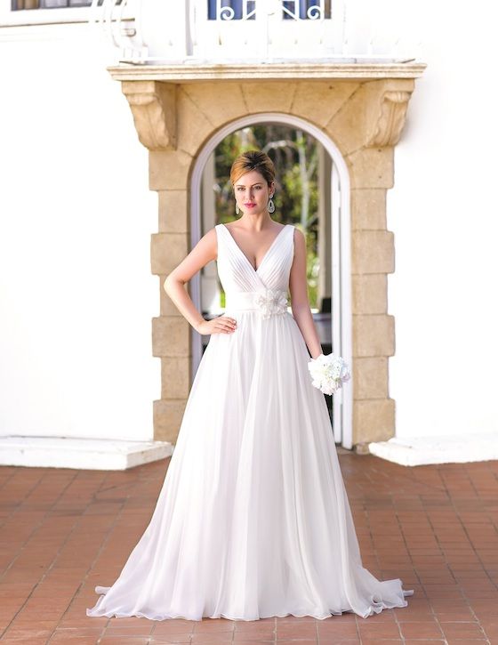 Wedding Gowns that Wow -- Venus Bridals collection www.theperfectpalette.com - Timeless, Elegant, Beautiful