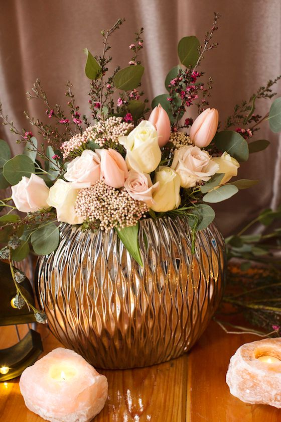 A Valentine's Day Elopement -- www.theperfectpalette.com -- Design by Captivating Chic Celebrations, Lauren Halvorson Photography.