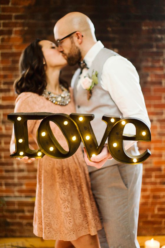 A Valentine's Day Elopement -- www.theperfectpalette.com -- Design by Captivating Chic Celebrations, Lauren Halvorson Photography