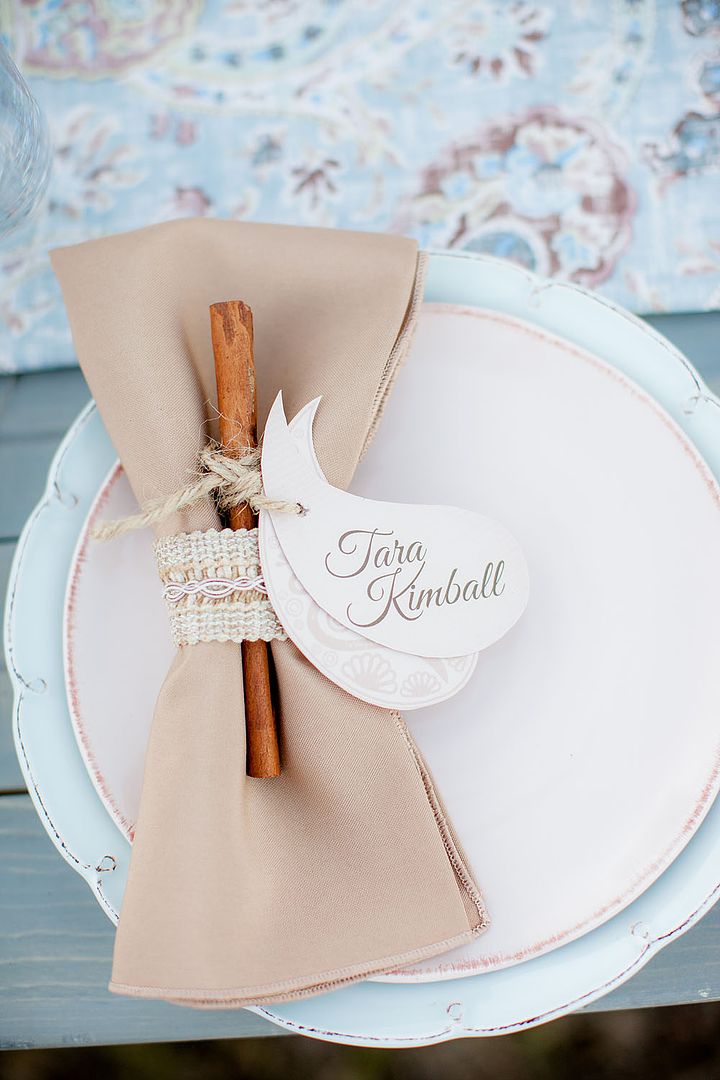 Styled Shoot: Pretty Paisley for Autumn - www.theperfectpalette.com - Michelle Leo Events, Amy Lashelle Photography