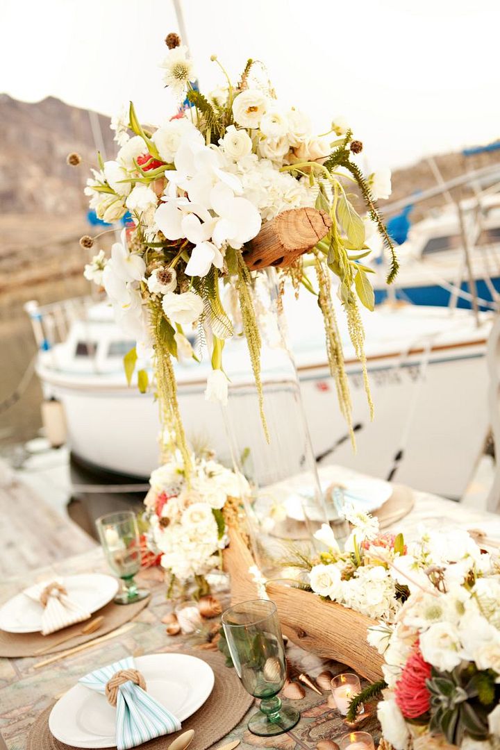 Styled Shoot: Nautical Wedding Ideas by Design Loves Detail - www.theperfectpalette.com - Azure B Photography & Cherie Hogan Photography