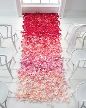 Color Trend: Ombré Wedding Ideas - www.theperfectpalette.com - Color Ideas for Weddings + Parties!