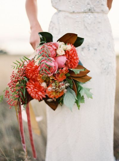 Apple Orchard Wedding Inspiration - www.theperfectpalette.com - Styling Ideas for Weddings + Parties