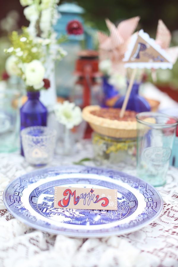 Happy 4th of July: Americana with a 70s Twist - www.theperfectpalette.com - Photo by J. Woodbery Photography