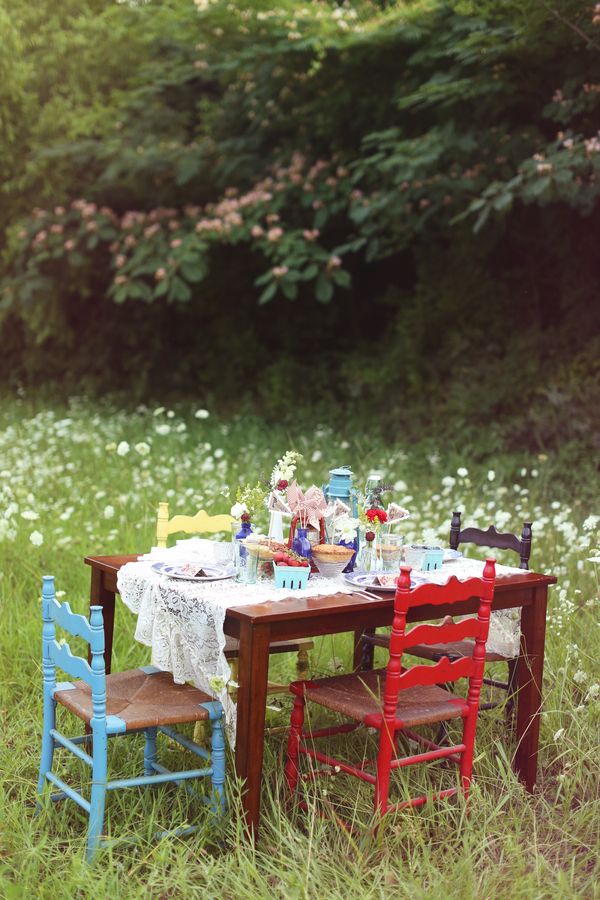 Happy 4th of July: Americana with a 70s Twist - www.theperfectpalette.com - Photo by J. Woodbery Photography