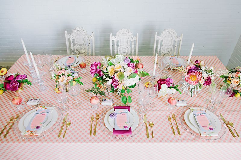 Styled Shoot: Georgia Peach Meets Radiant Orchid - www.theperfectpalette.com - Design Loves Detail