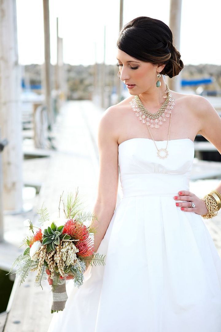 Styled Shoot: Nautical Wedding Ideas by Design Loves Detail - www.theperfectpalette.com - Azure B Photography & Cherie Hogan Photography