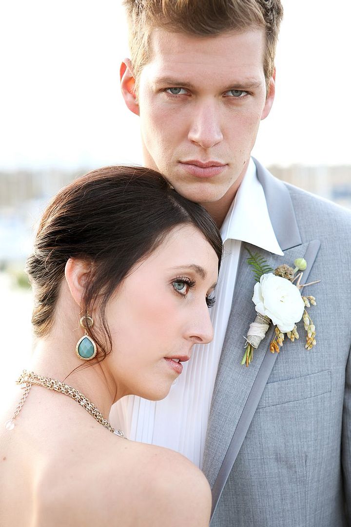 Styled Shoot: Nautical Wedding Ideas by Design Loves Detail - www.theperfectpalette.com - Azure B Photography & Cherie Hogan Photography
