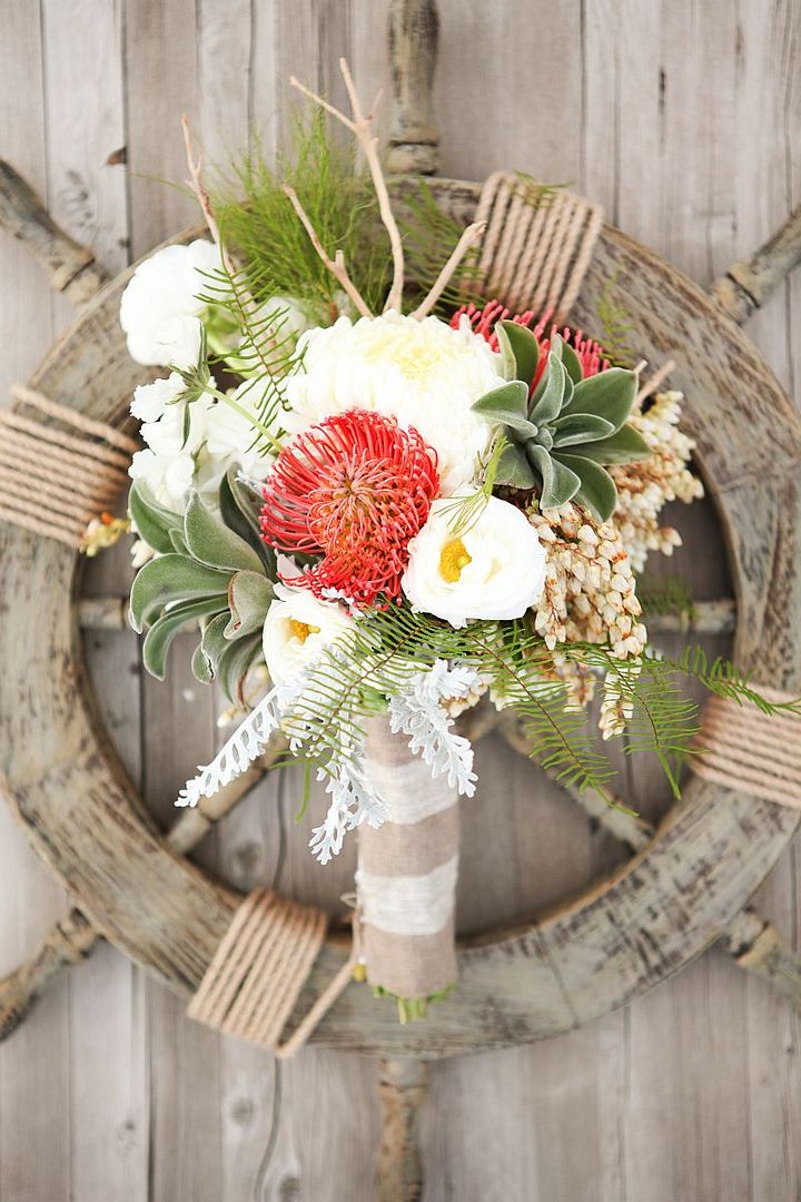 Styled Shoot: Nautical Wedding Ideas by Design Loves Detail - www.theperfectpalette.com - Azure B Photography & Cherie Hogan Photography