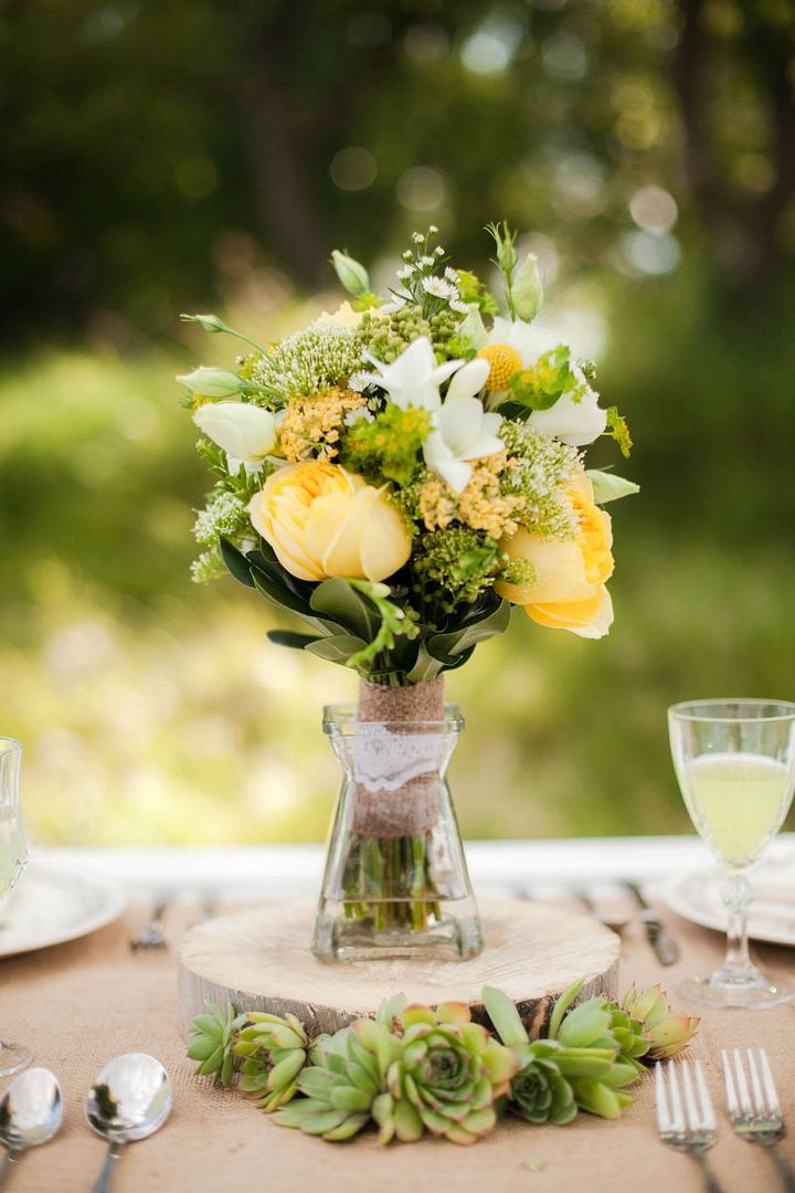 Southern Wedding Ideas: Yellow, Green + White - www.theperfectpalette.com - Amanda Douglas Events