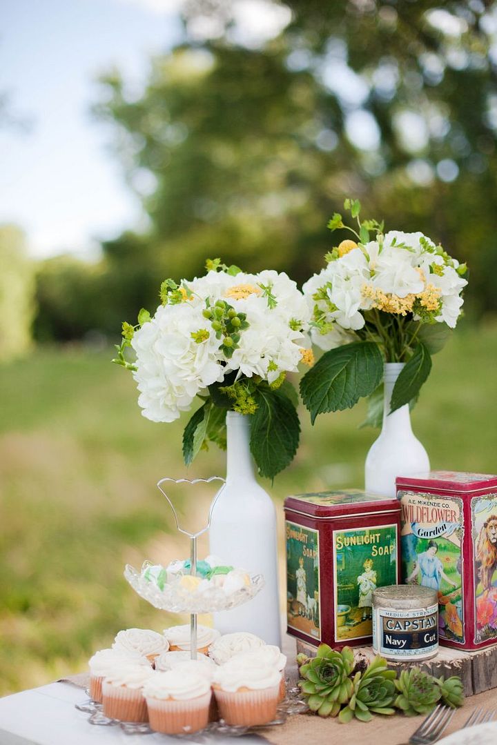 Southern Wedding Ideas: Yellow, Green + White - www.theperfectpalette.com - Amanda Douglas Events