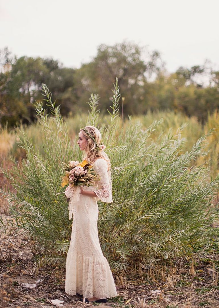 Bohemian Autumn Styled Shoot - www.theperfectpalette.com - Michelle Leo Events, Alixann Loosle Photography