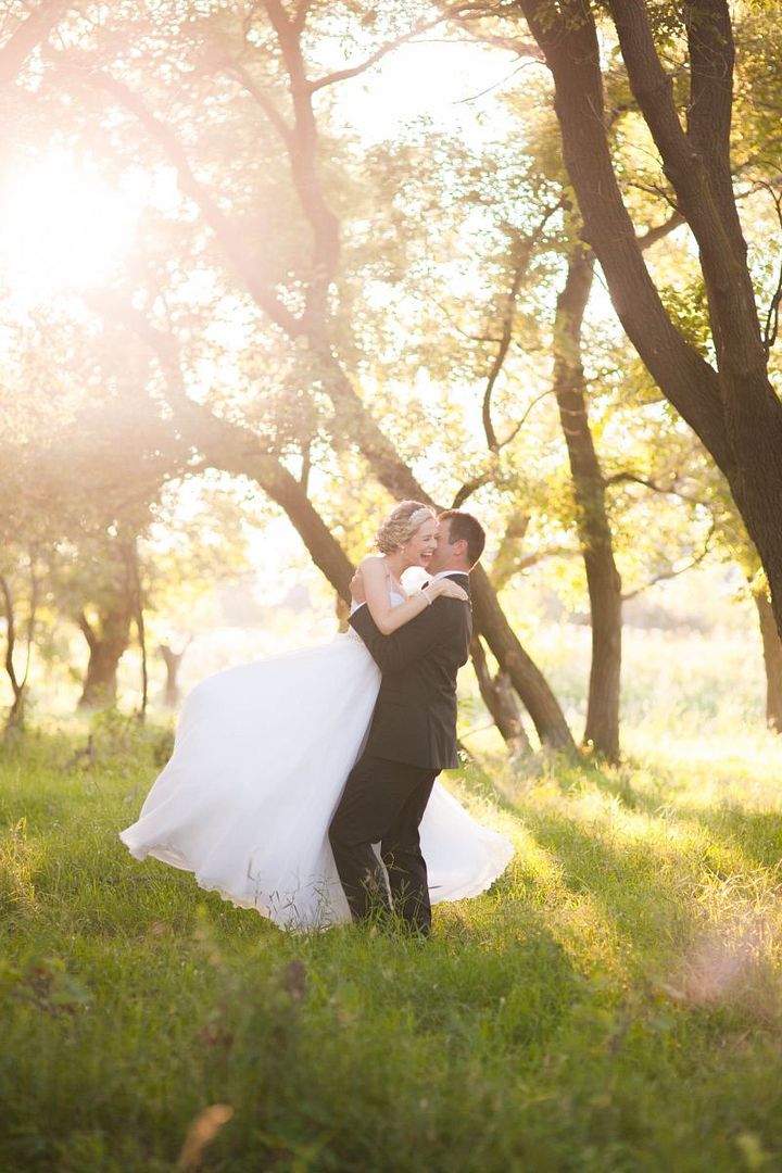 Southern Wedding Ideas: Yellow, Green + White - www.theperfectpalette.com - Amanda Douglas Events