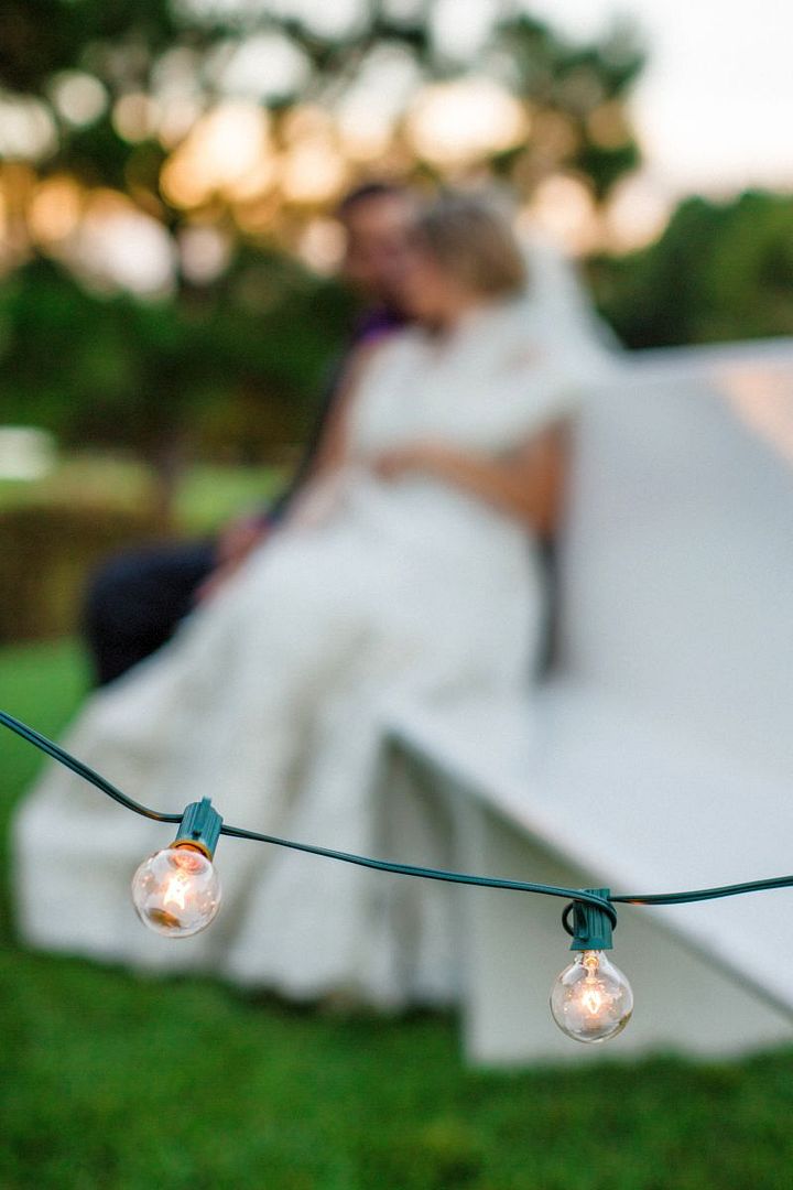 Vintage Inspired Lavender Wedding by French Knot Studios, Photography by Izzy Hudgins Photography - www.theperfectpalette.com - Styling Ideas for Weddings + Parties