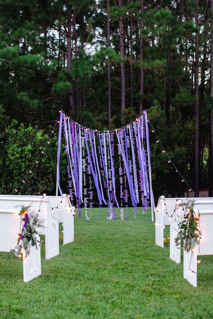 Vintage Inspired Lavender Wedding by French Knot Studios, Photography by Izzy Hudgins Photography - www.theperfectpalette.com - Styling Ideas for Weddings + Parties