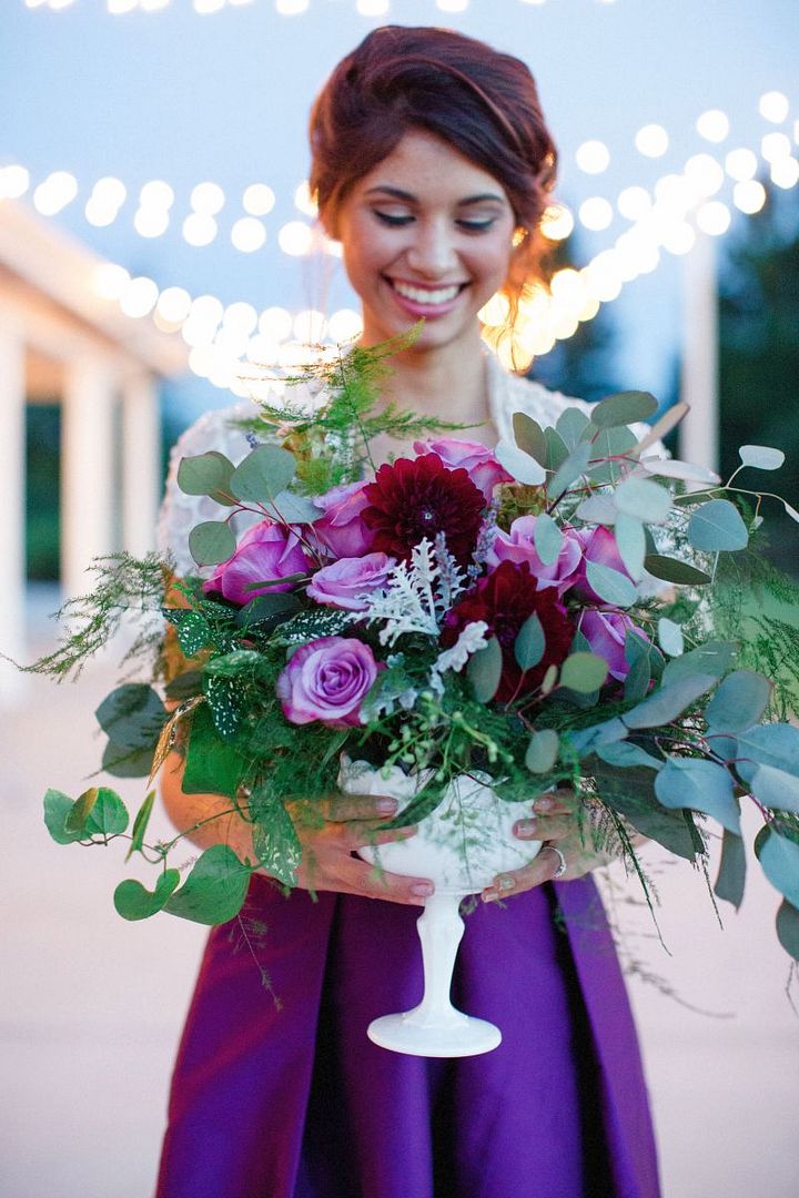 Vintage Inspired Lavender Wedding by French Knot Studios, Photography by Izzy Hudgins Photography - www.theperfectpalette.com - Styling Ideas for Weddings + Parties