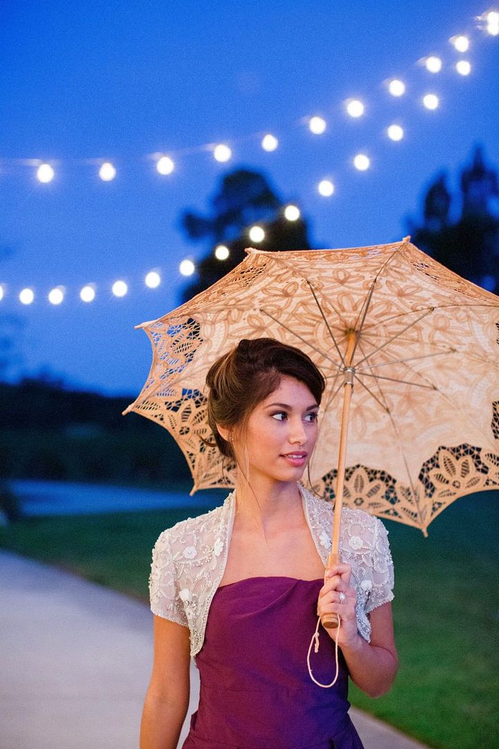 Vintage Inspired Lavender Wedding by French Knot Studios, Photography by Izzy Hudgins Photography - www.theperfectpalette.com - Styling Ideas for Weddings + Parties