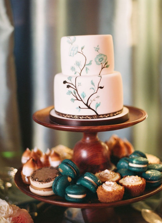 Teal + Bronze: Fall Wedding Ideas - www.theperfectpalette.com - Color Ideas for Weddings + Parties