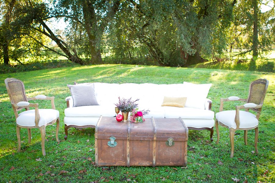 Styled Shoot in Sonoma: Gorgeous Fall Inspiration - www.theperfectpalette.com - Angie Capri Photography, Styled by Amanda O'Shannessy Creative