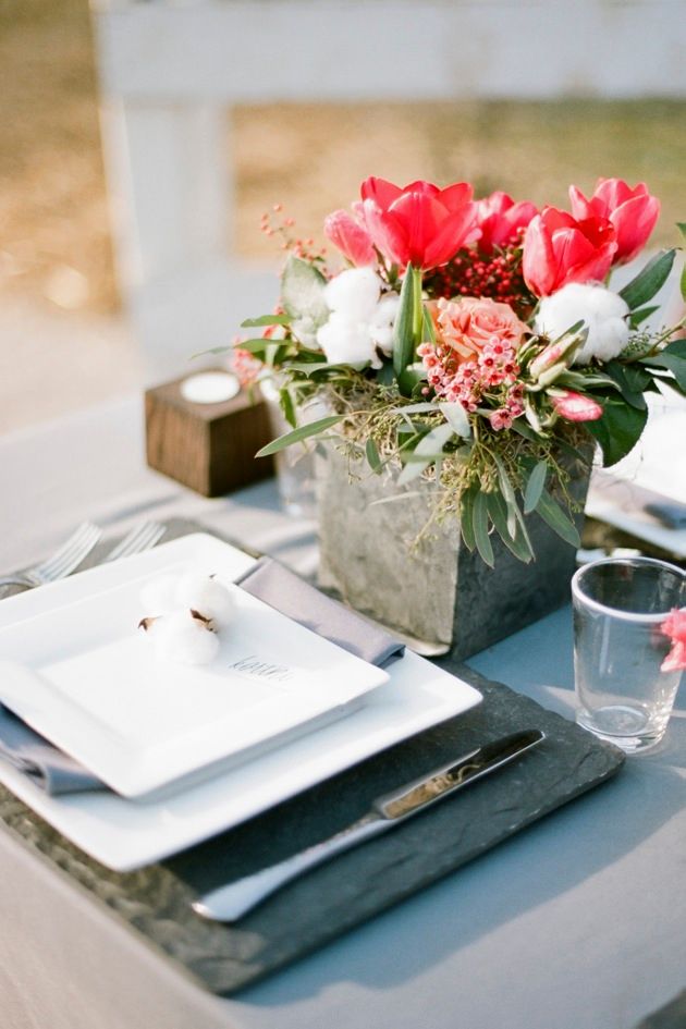 Slate, Poppy + Cotton: A Styled Shoot by Cedarwood Weddings - www.theperfectpalette.com - Jenna Henderson Photography