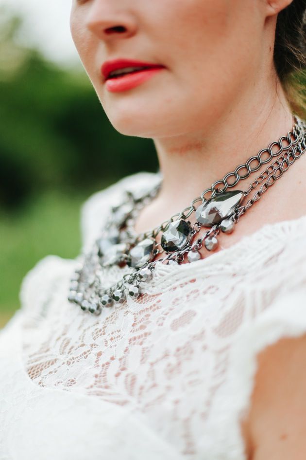 Slate, Poppy + Cotton: A Styled Shoot by Cedarwood Weddings - www.theperfectpalette.com - Jenna Henderson Photography