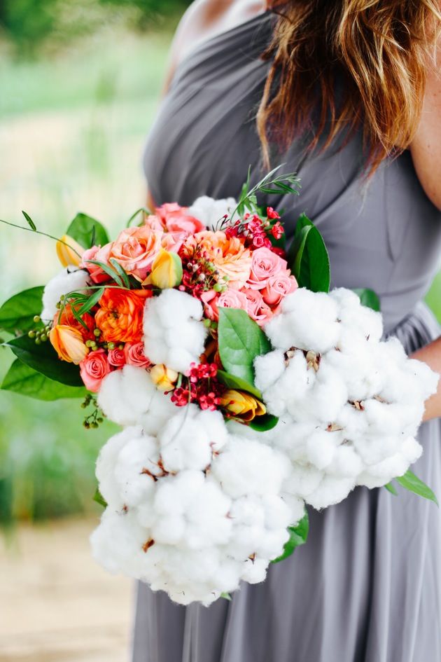 Slate, Poppy + Cotton: A Styled Shoot by Cedarwood Weddings - www.theperfectpalette.com - Jenna Henderson Photography