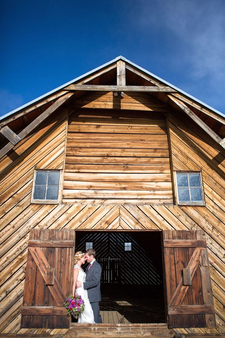 Rustic Barn Wedding with Elegant Blackberry Details - www.theperfectpalette.com - Sarah Roshan Photography, Designed by Pick Me Weddings, Florals by Southern Charm Wedding and Events