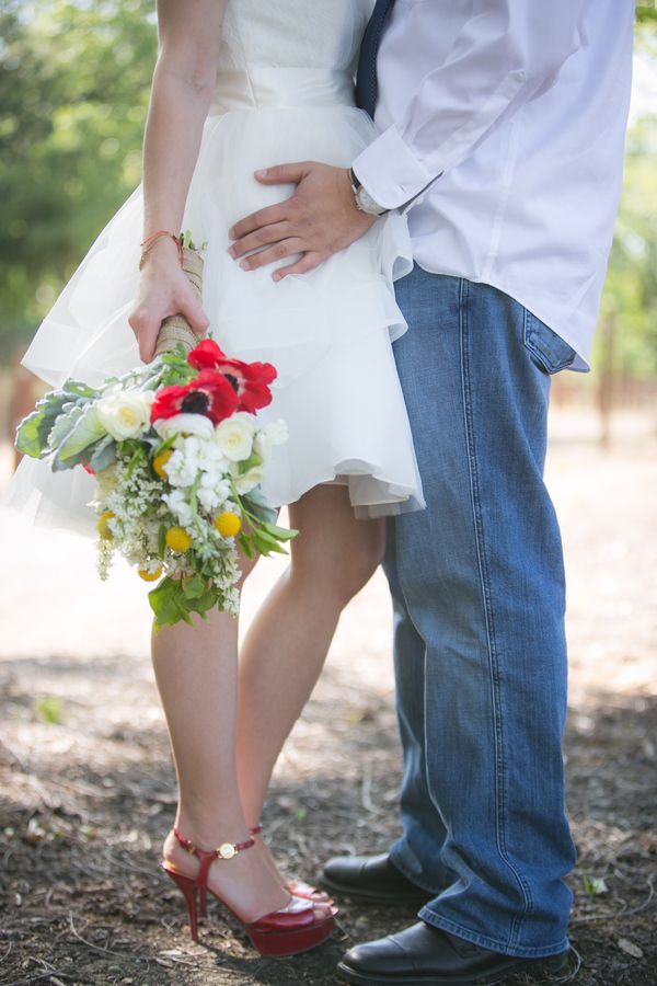 Inspiration for a 4th of July Wedding: Red, White + Blue: www.theperfectpalette.com - Hazy Lane Studios