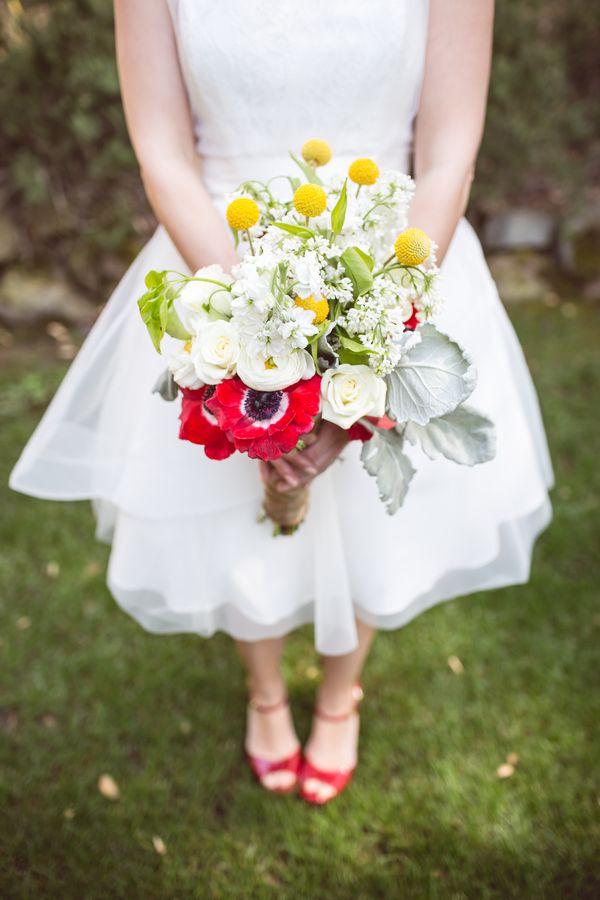 Inspiration for a 4th of July Wedding: Red, White + Blue: www.theperfectpalette.com - Hazy Lane Studios