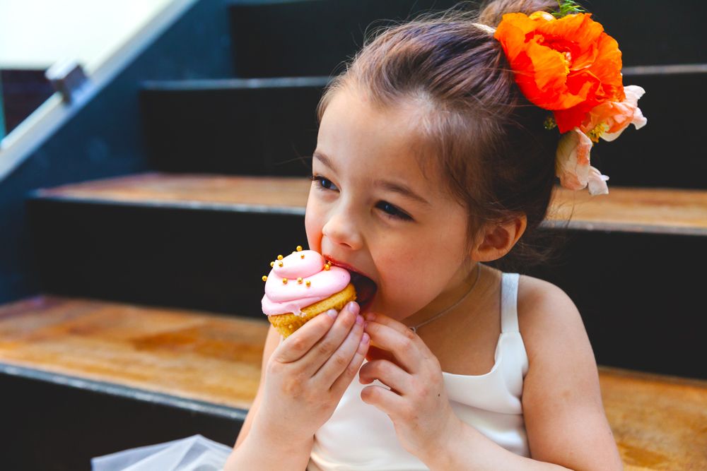 Urban Palm Springs Styled Shoot - www.theperfectpalette.com - Cute flower girl - Whimsy Events & Design, Forever Bride, Noah's Ark Photography