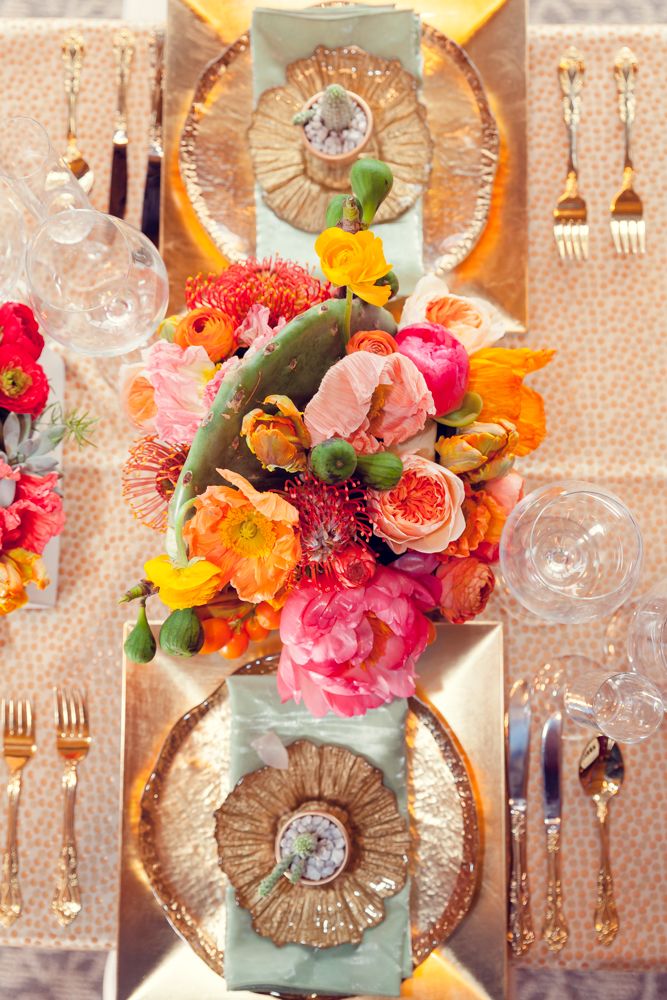 Urban Palm Springs Styled Shoot - www.theperfectpalette.com - Beautiful Tablescape - Whimsy Events & Design, Forever Bride, Noah's Ark Photography