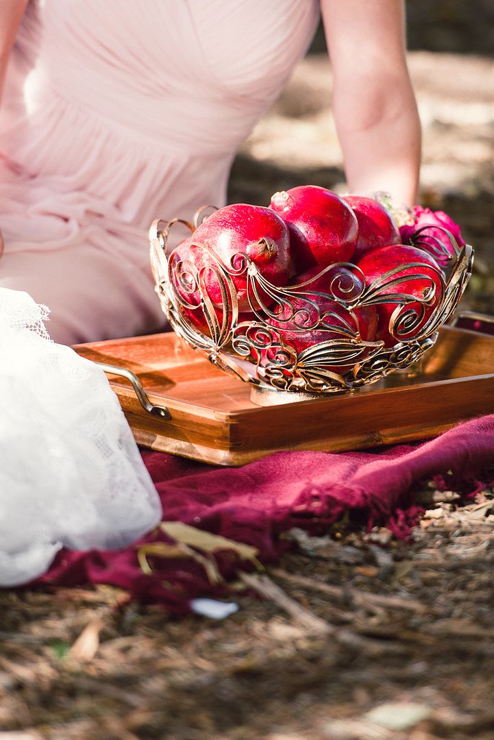 Styled Shoot: Woodland Romance - www.theperfectpalette.com - Lori Kennedy Photography + Embellish Productions