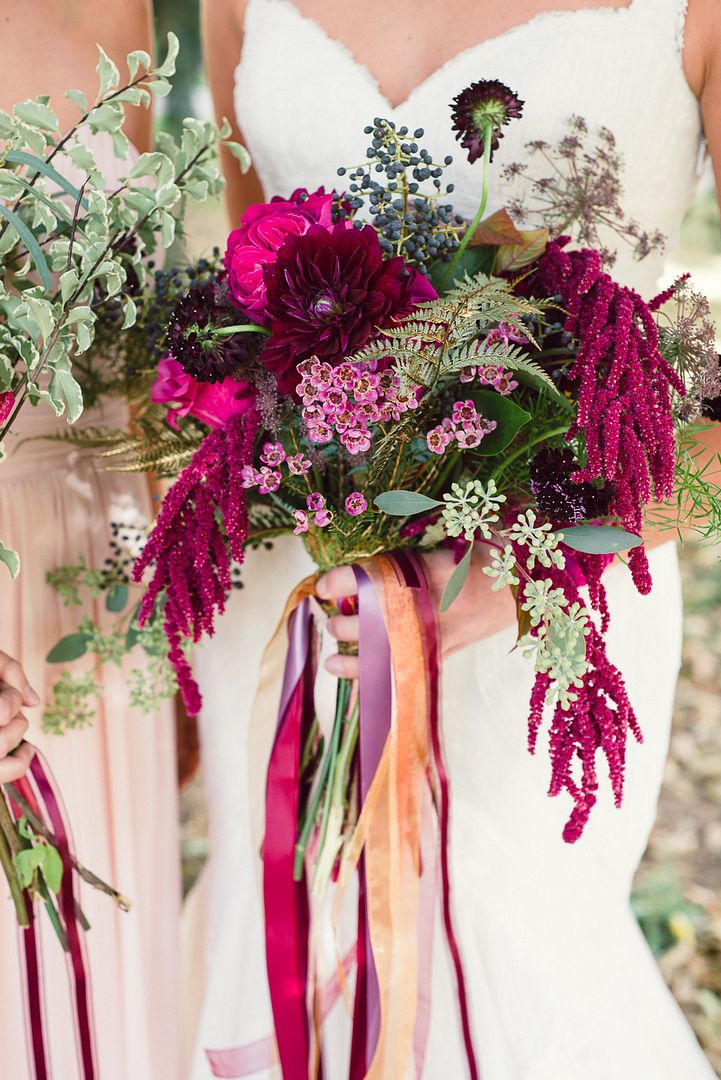 Styled Shoot: Woodland Romance - www.theperfectpalette.com - Lori Kennedy Photography + Embellish Productions