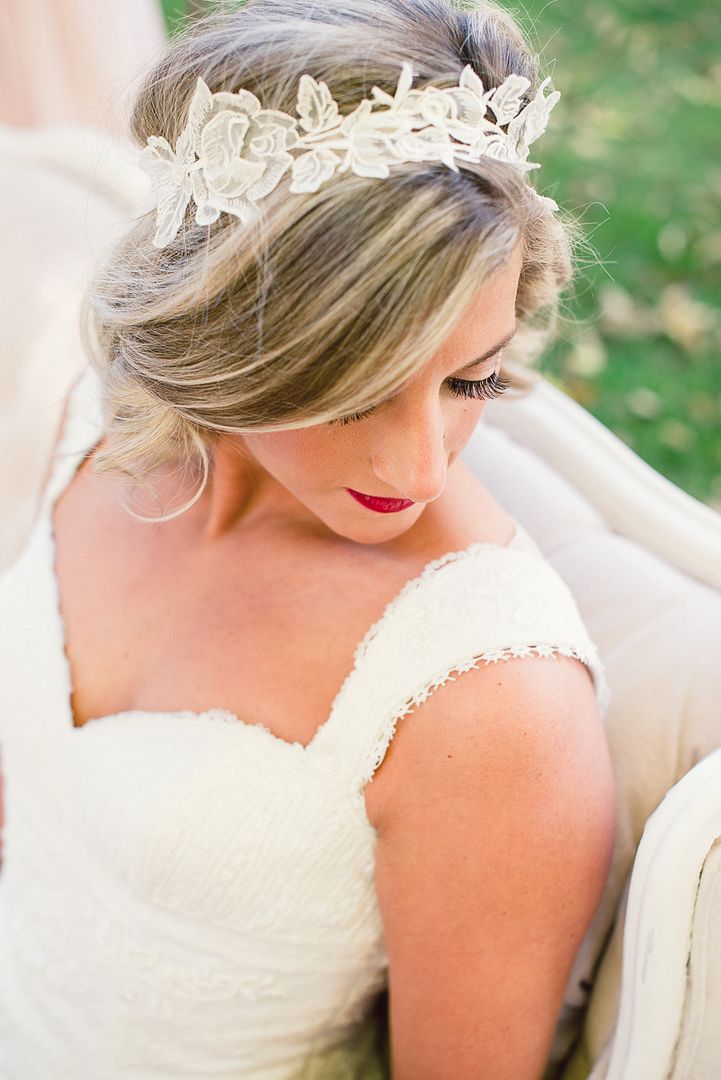 Styled Shoot: Woodland Romance - www.theperfectpalette.com - Lori Kennedy Photography + Embellish Productions