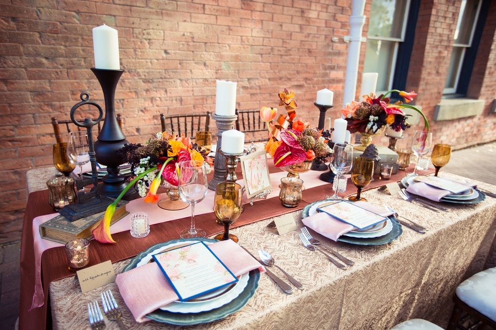 Amber Enchantment: Elegant + Classic Beauty - www.theperfectpalette.com - Styling by Kristina McAnally of Special Event Rentals