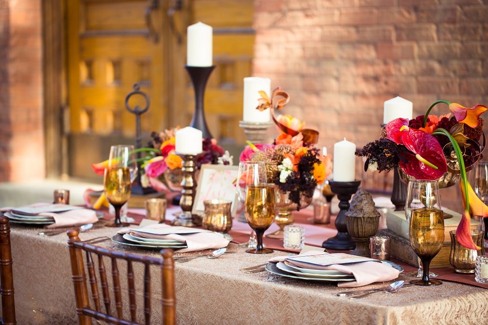 Amber Enchantment: Elegant + Classic Beauty - www.theperfectpalette.com - Styling by Kristina McAnally of Special Event Rentals