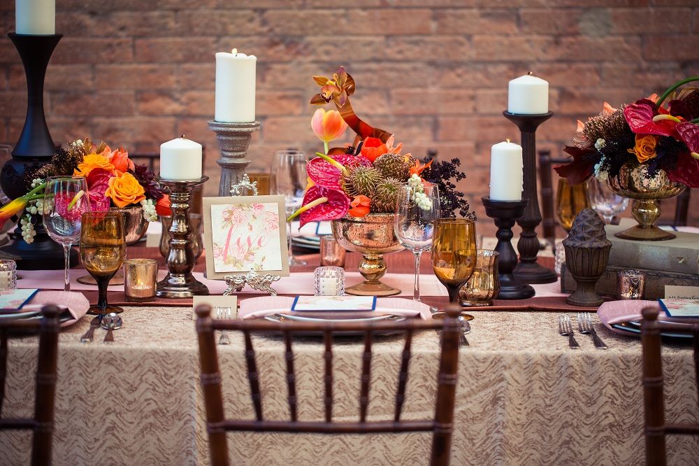 Amber Enchantment: Elegant + Classic Beauty - www.theperfectpalette.com - Styling by Kristina McAnally of Special Event Rentals