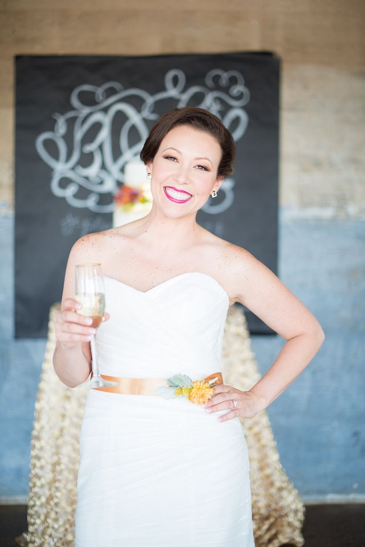 Styled Shoot: Glittery Gold + Pretty Pops of Color - www.theperfectpalette.com - Styled by Each & Every Detail, Cottonwood Road Photography