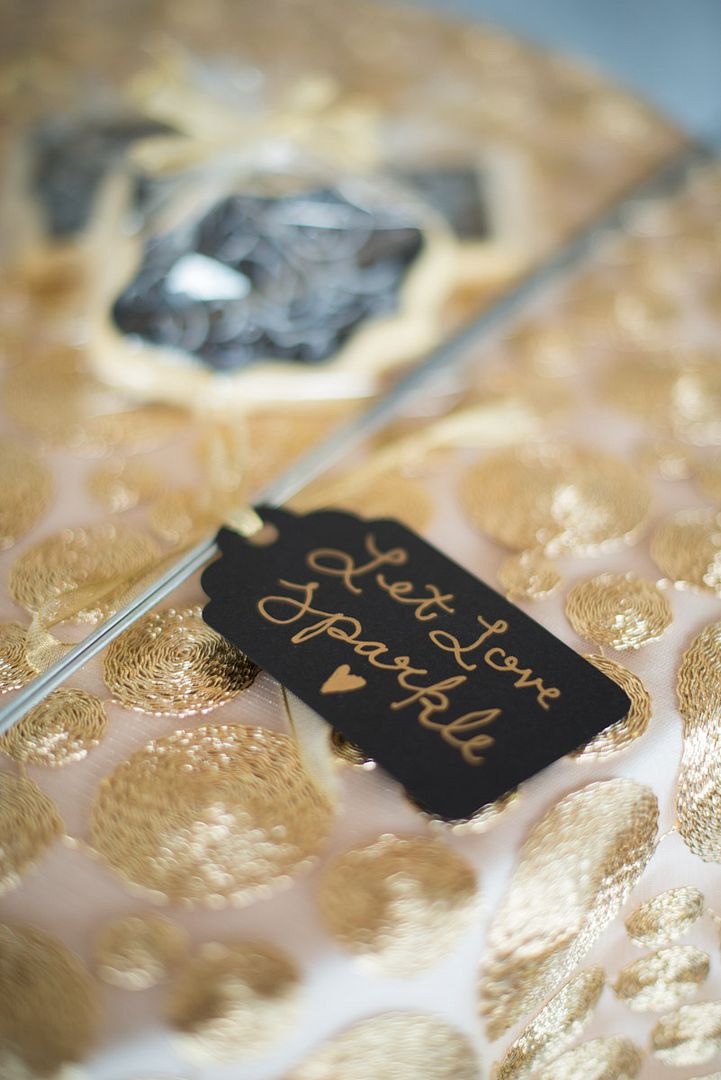 Styled Shoot: Glittery Gold + Pretty Pops of Color - www.theperfectpalette.com - Styled by Each & Every Detail, Cottonwood Road Photography