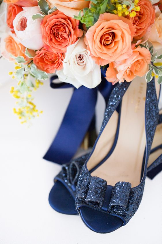 Modern + Preppy Wedding with Navy Blue and Tangerine - www.theperfectpalette.com - Color Ideas for Weddings +Parties