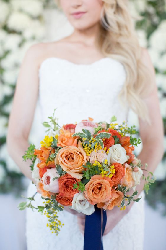 Modern + Preppy Wedding with Navy Blue and Tangerine - www.theperfectpalette.com - Color Ideas for Weddings +Parties