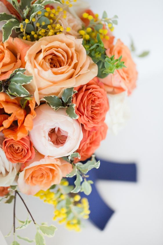 Modern + Preppy Wedding with Navy Blue and Tangerine - www.theperfectpalette.com - Color Ideas for Weddings +Parties