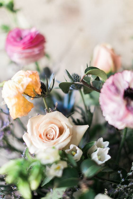 Indigo Styled Shoot with Artistic Details - www.theperfectpalette.com - Cadence Kennedy, Aurora Botanica, L'atelier Vert, Orchard and Broome