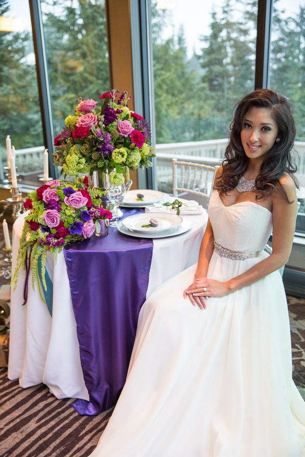 Mountaintop Peacock Palette Wedding Inspiration - www.theperfectpalette.com - Joanna Moss Photography, Umbrella Events, Maple Ridge Florist