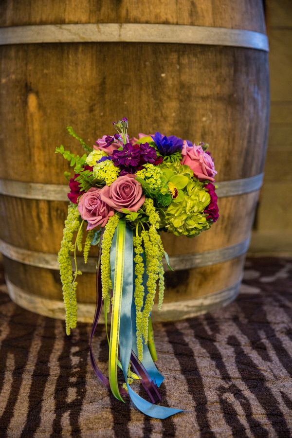 Mountaintop Peacock Palette Wedding Inspiration - www.theperfectpalette.com - Joanna Moss Photography, Umbrella Events, Maple Ridge Florist